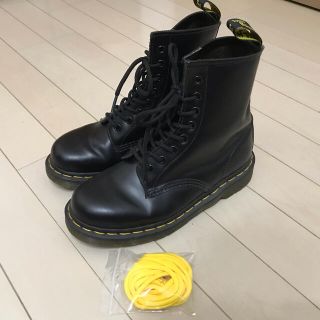 ドクターマーチン(Dr.Martens)の【美品】Dr.Martens ドクターマーチン 8ホールブーツ ブラック(ブーツ)