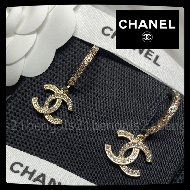 人気定番の CHANEL - シャネル キラキラ ピアス ゴールド ゆらゆら