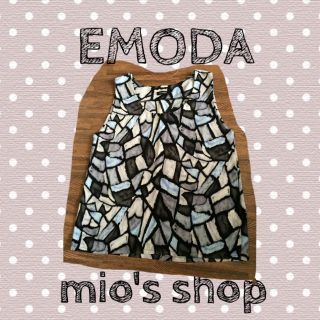 エモダ(EMODA)の最終値下げ8.26まで☆EMODAノースリトップス(カットソー(半袖/袖なし))