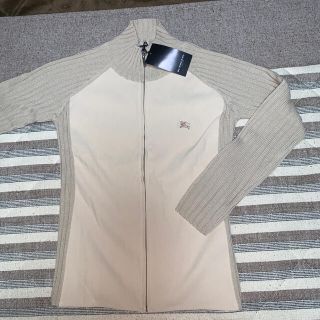 バーバリー(BURBERRY)の新品　バーバリー  ジップ　ハイネック　M  リブニット　ベージュ(ニット/セーター)