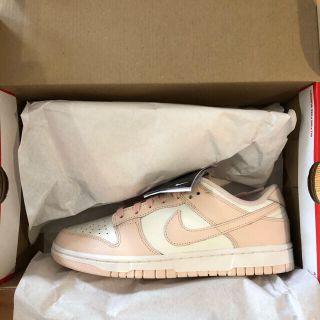 ナイキ(NIKE)のnike dunk low orange pearl(スニーカー)