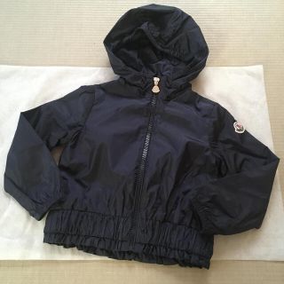 モンクレール(MONCLER)の超美品☆モンクレール　キッズ　ネイビーのアウター　サイズ104センチ(ジャケット/上着)