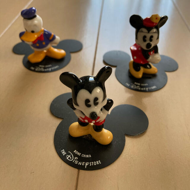 Disney(ディズニー)のミッキー　ドナルド　　ミニー　　フィギュア エンタメ/ホビーのおもちゃ/ぬいぐるみ(キャラクターグッズ)の商品写真