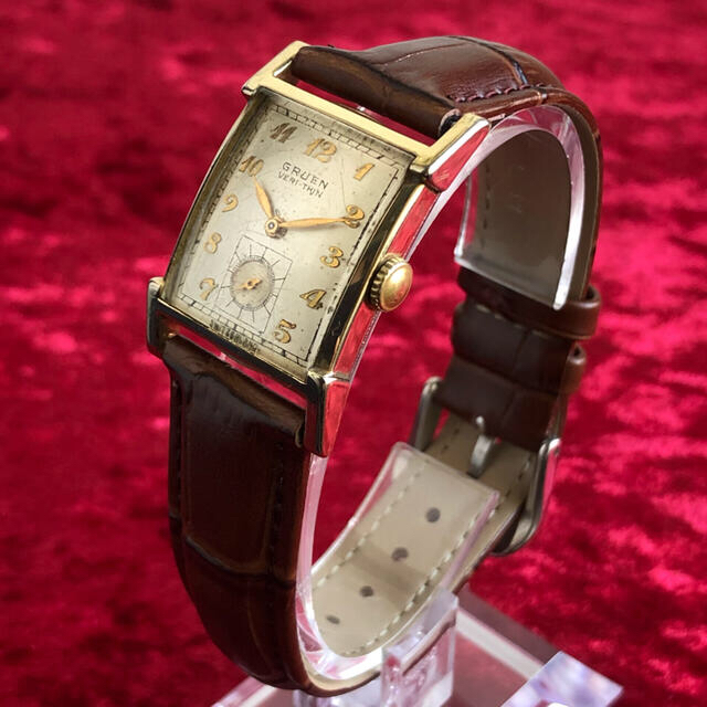 【快調な動き!1940'sグリュエン ベリーシン3】四角ゴールド手巻メンズ腕時計 メンズの時計(腕時計(アナログ))の商品写真