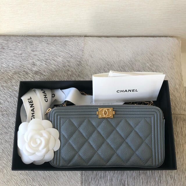 CHANEL(シャネル)のCHANEL チェーンウォレット レディースのファッション小物(財布)の商品写真