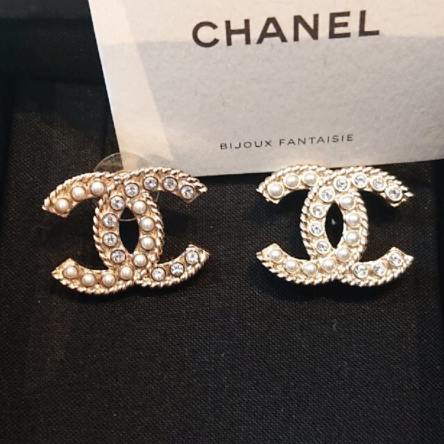 日本人気超絶の CHANEL - シャネルピアス ピアス - digiorgiolaw.com