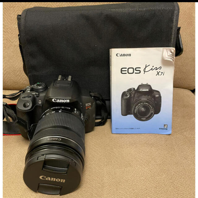Canon(キヤノン)のms様専用　canon EOSkiss X7i ダブルズームキット スマホ/家電/カメラのカメラ(デジタル一眼)の商品写真