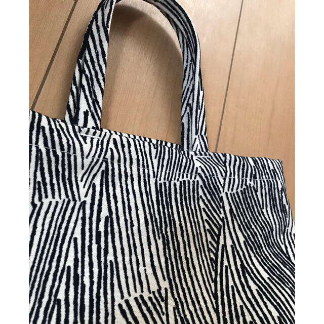 新品タグ付き ミナペルホネン Forest light