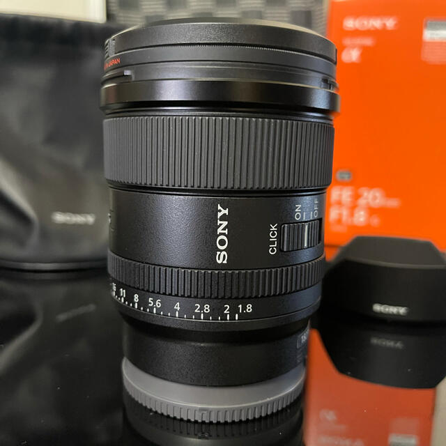 SONY(ソニー)のSEL20F18G SONY ミラーレス フルサイズ レンズ スマホ/家電/カメラのカメラ(レンズ(単焦点))の商品写真