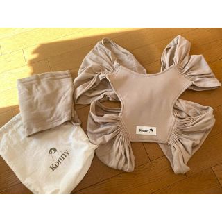 ベビービョルン(BABYBJORN)の《美品送料込》コニー抱っこ紐ベージュSサイズ(スリング)