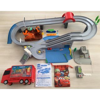 Takara Tomy トミカ高速道路にぎやかドライブ 工事現場 トミカ収納 交番 信号の通販 By きらきら S Shop タカラトミーならラクマ Takara Tomy トミカ高速道路にぎやかドライブ 工事現場 トミカ収納 交番 信号の通販 By きらきら S Shop タカラトミーならラクマ