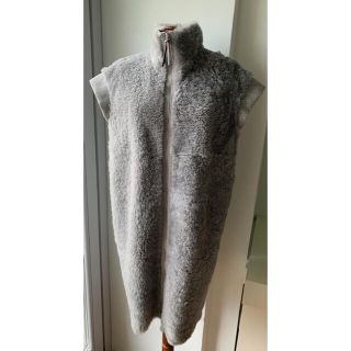 ブルネロクチネリ(BRUNELLO CUCINELLI)のファビアナフィリッピ・ムートンジレ・新品未使用(ムートンコート)