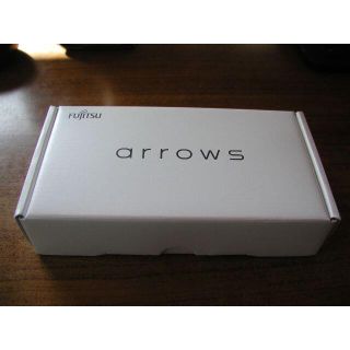arrows RX　ブラック(スマートフォン本体)