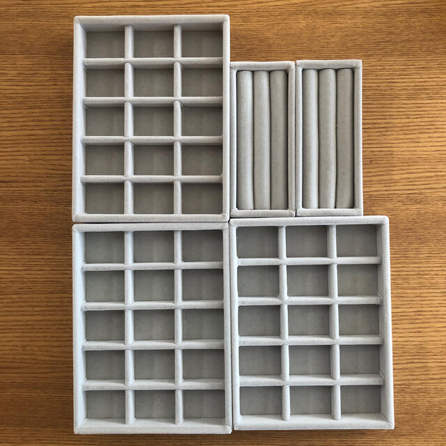 MUJI (無印良品)(ムジルシリョウヒン)の無印 ベロア仕切りセット インテリア/住まい/日用品のインテリア小物(小物入れ)の商品写真