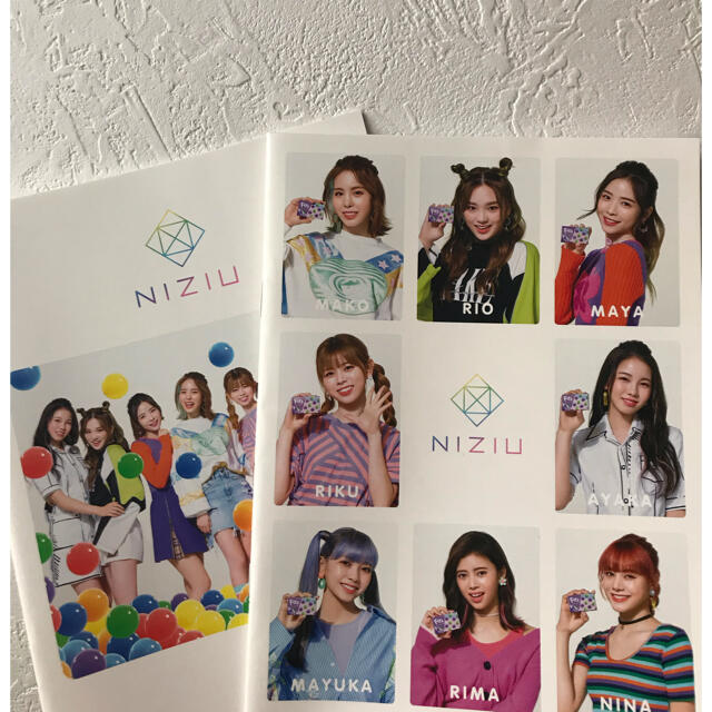 ニジュー　NIZIU ローソン　限定ノート2冊セット☆ エンタメ/ホビーのタレントグッズ(アイドルグッズ)の商品写真