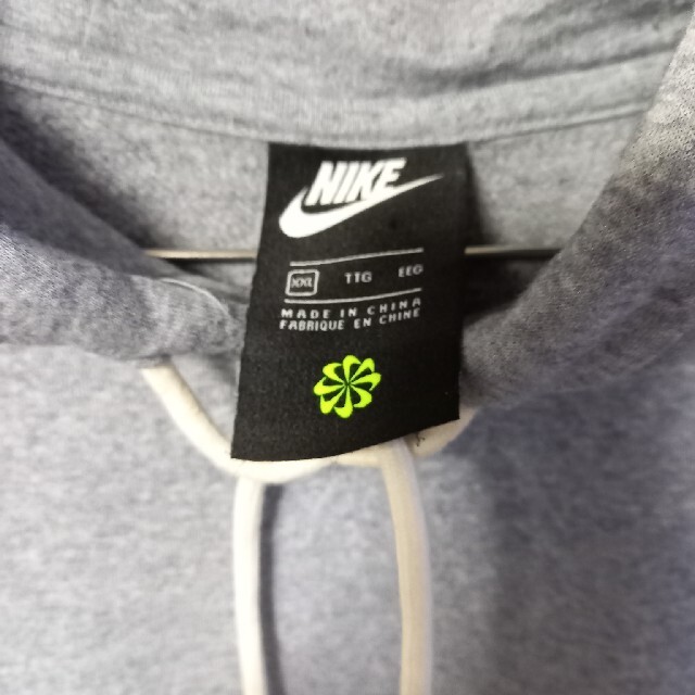 NIKE(ナイキ)の2XL！NIKE プルオーバー パーカー メンズのトップス(パーカー)の商品写真