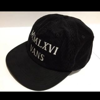 ヴァンズ(VANS)のVANS バンズ　キャップ　コーデュロイ　ブラック(キャップ)