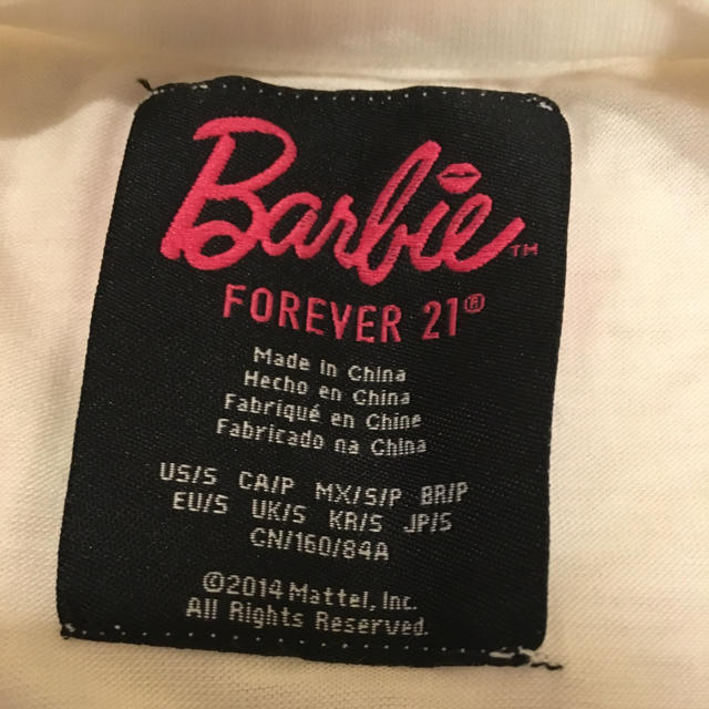 FOREVER 21(フォーエバートゥエンティーワン)のbarbie タンクトップ レディースのトップス(タンクトップ)の商品写真