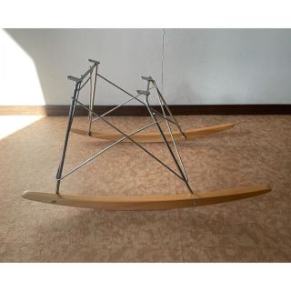 イームズ(EAMES)のeames イームズ モダニカ Rocker Base US model 新品(ダイニングチェア)