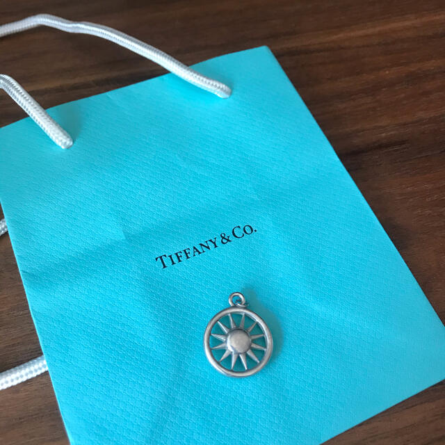 Tiffany & Co.(ティファニー)のティファニー　ペンダントトップ　サンモチーフ メンズのアクセサリー(ネックレス)の商品写真