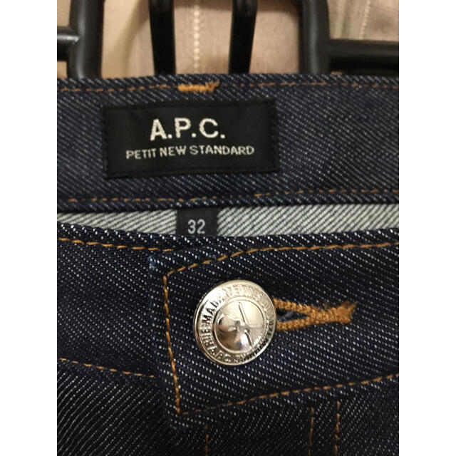 A.P.C(アーペーセー)のa.p.c アーペーセー　petit new standard w32 メンズのパンツ(デニム/ジーンズ)の商品写真