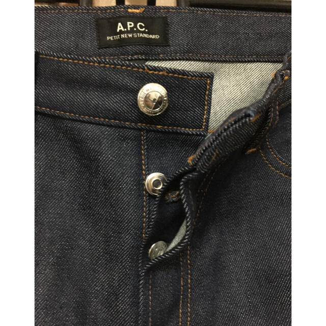 A.P.C(アーペーセー)のa.p.c アーペーセー　petit new standard w32 メンズのパンツ(デニム/ジーンズ)の商品写真