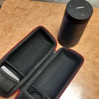 ボーズ(BOSE)のBose　スピーカー　ケース付き(スピーカー)