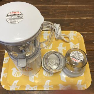 イワタニ(Iwatani)の美品／Iwatani／ミキサーミルサー／W容器／離乳食(ジューサー/ミキサー)