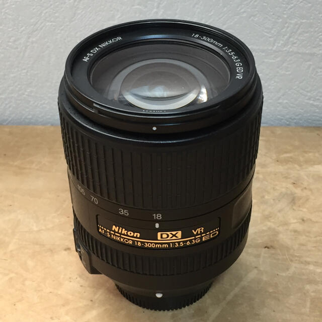 nikon AF-S DX 18-300mm 3.5-6.3 VR ジャンク品