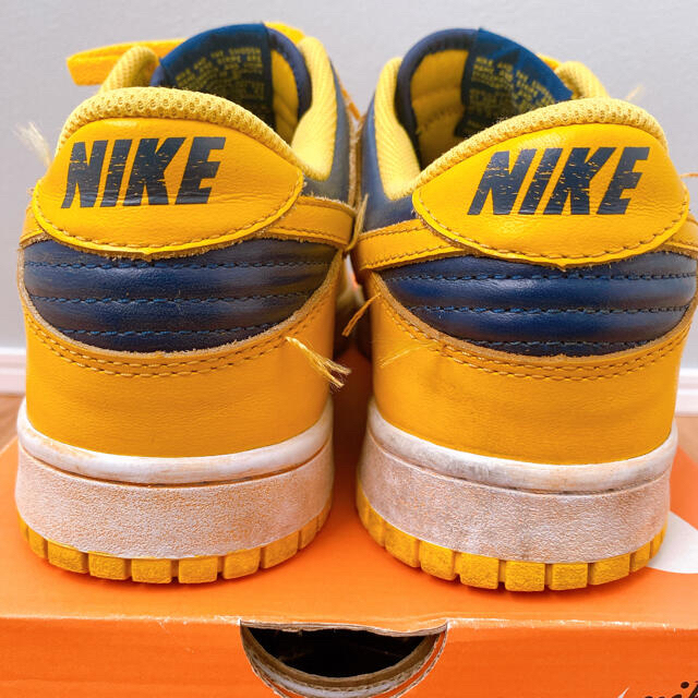 NIKE - NIKE dunk vntg ミシガン 裏ダンク 紺黄の通販 by tky1024