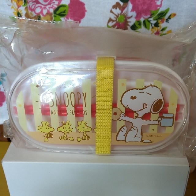 SNOOPY(スヌーピー)のスヌーピー 2段ランチボックス インテリア/住まい/日用品のキッチン/食器(弁当用品)の商品写真