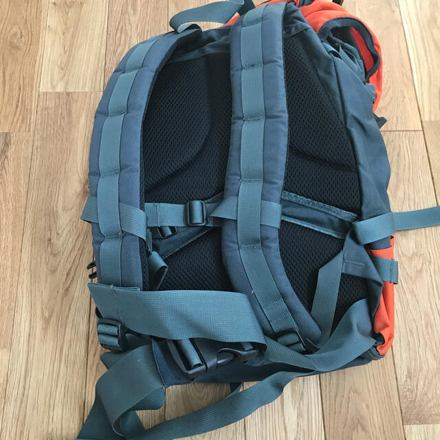 karrimor(カリマー)のカリマー　アルピニスト　30L 未使用 スポーツ/アウトドアのアウトドア(登山用品)の商品写真