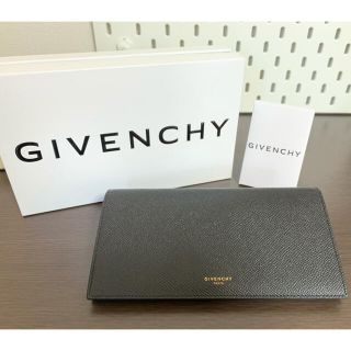 ジバンシィ(GIVENCHY)の長財布　スリムタイプ　(長財布)