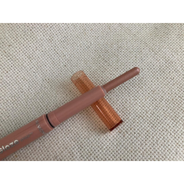 REVLON(レブロン)のレブロン　カラーステイグレイズスティック　871 コスメ/美容のベースメイク/化粧品(アイシャドウ)の商品写真