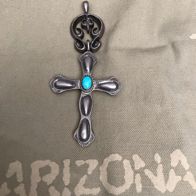 ARIZONA FREEDOM(アリゾナフリーダム)のアリゾナフリーダム　オーダーリバーシブルクロス メンズのアクセサリー(ネックレス)の商品写真