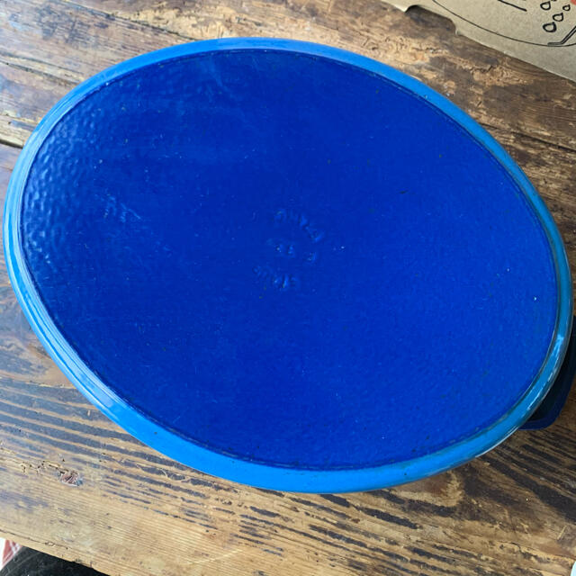 STAUB - 廃盤色 レア STAUBストウブ オーバル 33cm ブルーの通販 by ...