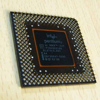 MMX テクノロジー対応インテル Pentium プロセッサー 166MHz(PCパーツ)