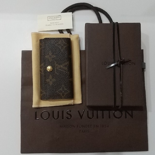 LOUIS VUITTON(ルイヴィトン)のルイ・ヴィトン モノグラム キーケース レディースのファッション小物(キーケース)の商品写真