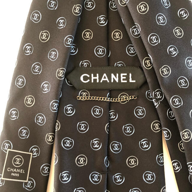 CHANEL(シャネル)の美品CHANELネクタイ メンズのファッション小物(ネクタイ)の商品写真