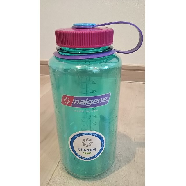 Nalgene(ナルゲン)の【限定カラー】ナルゲンボトル　ワイドマウス　1L インテリア/住まい/日用品のキッチン/食器(タンブラー)の商品写真