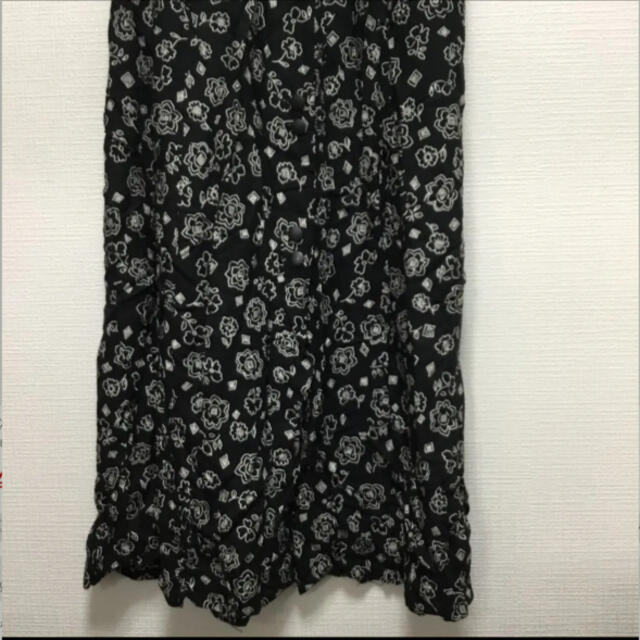 花柄　スカート　◆M641 レディースのスカート(ロングスカート)の商品写真