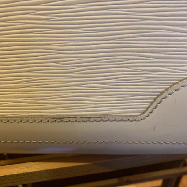 LOUIS VUITTON - LOUISVUITTON エピ マドレーヌGM ショルダーバッグ