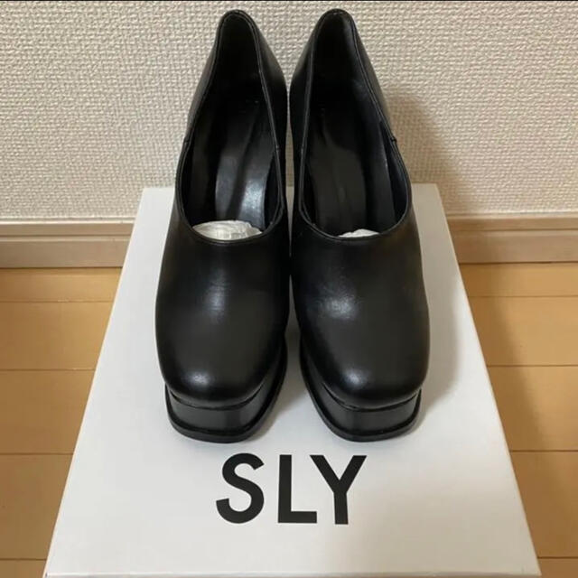 SLY(スライ)のhoshi様専用 レディースの靴/シューズ(ハイヒール/パンプス)の商品写真