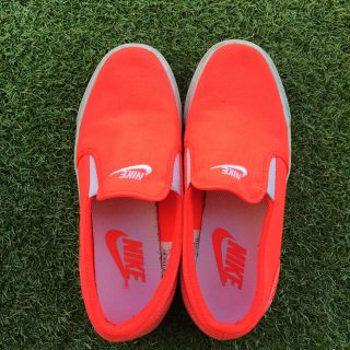 ナイキ(NIKE)のあーゆ様専用スリッポン スニーカー NIKE ナイキ オレンジ 蛍光色(スリッポン/モカシン)