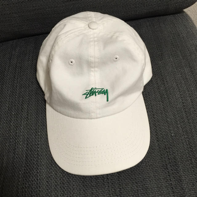 STUSSY(ステューシー)のキャップ レディースの帽子(キャップ)の商品写真