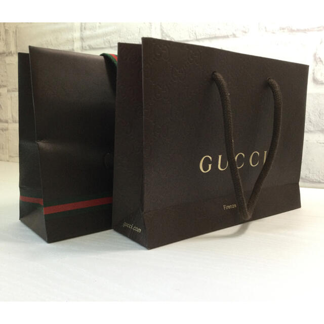 Gucci(グッチ)のグッチ　GUCCI  ショップ袋　紙袋　2枚組 レディースのバッグ(ショップ袋)の商品写真