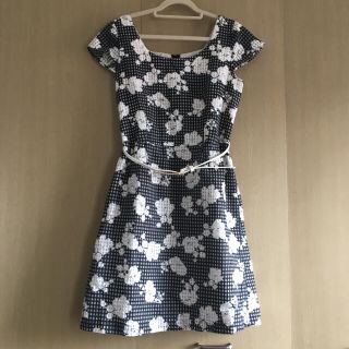 プロポーションボディドレッシング(PROPORTION BODY DRESSING)のプロポーション　ボディドレッシング  フラワープリントワンピース 花柄ワンピース(ひざ丈ワンピース)