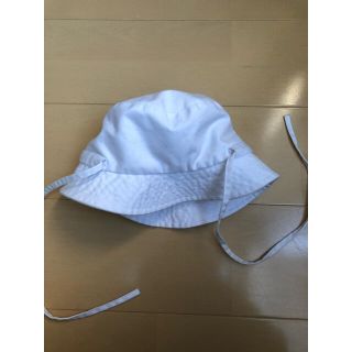 JACQUEMUS 紐付き ホワイト 帽子