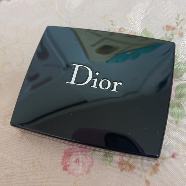 Dior(ディオール)のDior サンククルール157 マグニファイ コスメ/美容のベースメイク/化粧品(アイシャドウ)の商品写真