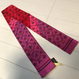 ルイヴィトン(LOUIS VUITTON)の⭐︎値下げ！本物⭐︎美品⭐︎ ルイヴィトン⭐︎スカーフ(バンダナ/スカーフ)